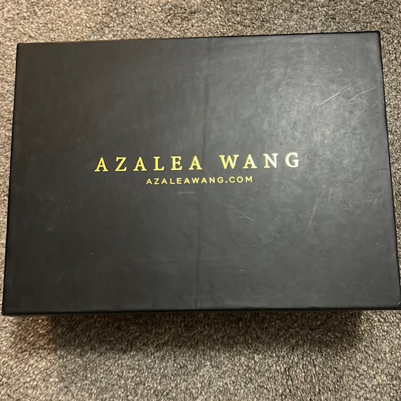 Azalea Wang Heart Out thigh high boots - Picture 3 of 5